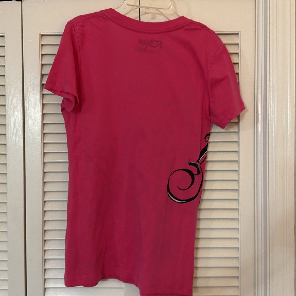 Fox Riding Company V-neck - Picture 3 of 3